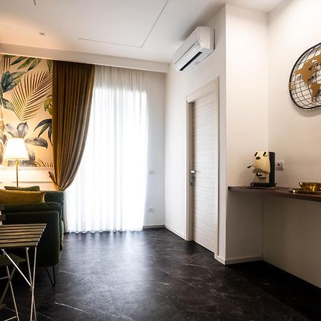 ナポリ La Grande Bellezza Bed & Breakfast エクステリア 写真